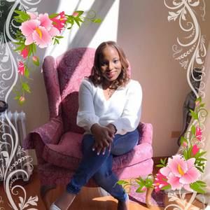 Meet your Posher, Tiffany